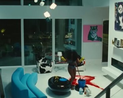 «Рой» — странный сериал про звёзд, в котором Билли Айлиш возглавляет секту