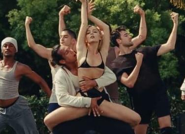 HBO закрыл скандальный сериал «Кумир» с The Weeknd и Лили-Роуз Депп