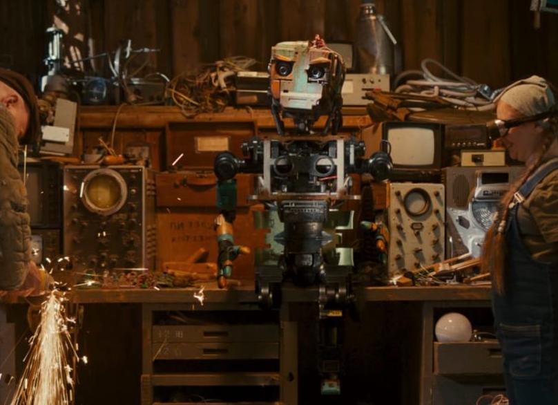 Вышел тизер-трейлер сериала «Кибердеревня» от «Кинопоиска»