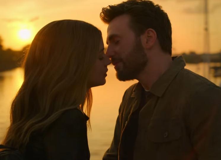 Вышел трейлер боевика «Без ответа» с Крисом Эвансом и Аной де Армас